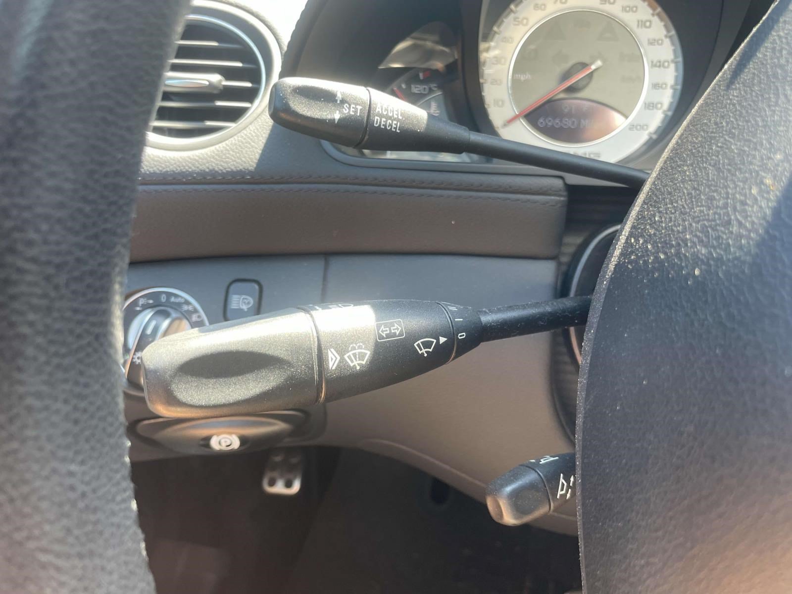 Used 2009 Mercedes-Benz SL 63 AMG image 19
