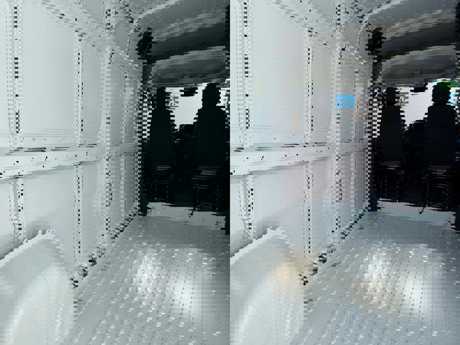 Used 2025 RAM ProMaster 2500 w/ Storage Group image 14