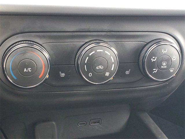 Certified 2024 Chevrolet Trax LS w/ LS Convenience Package image 24