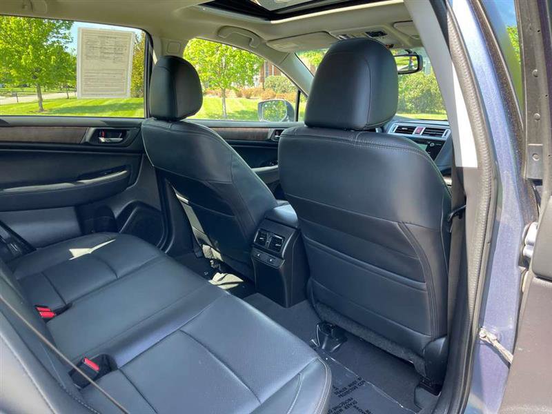 Used 2016 Subaru Outback 3.6R Limited AWD/4WD image 53