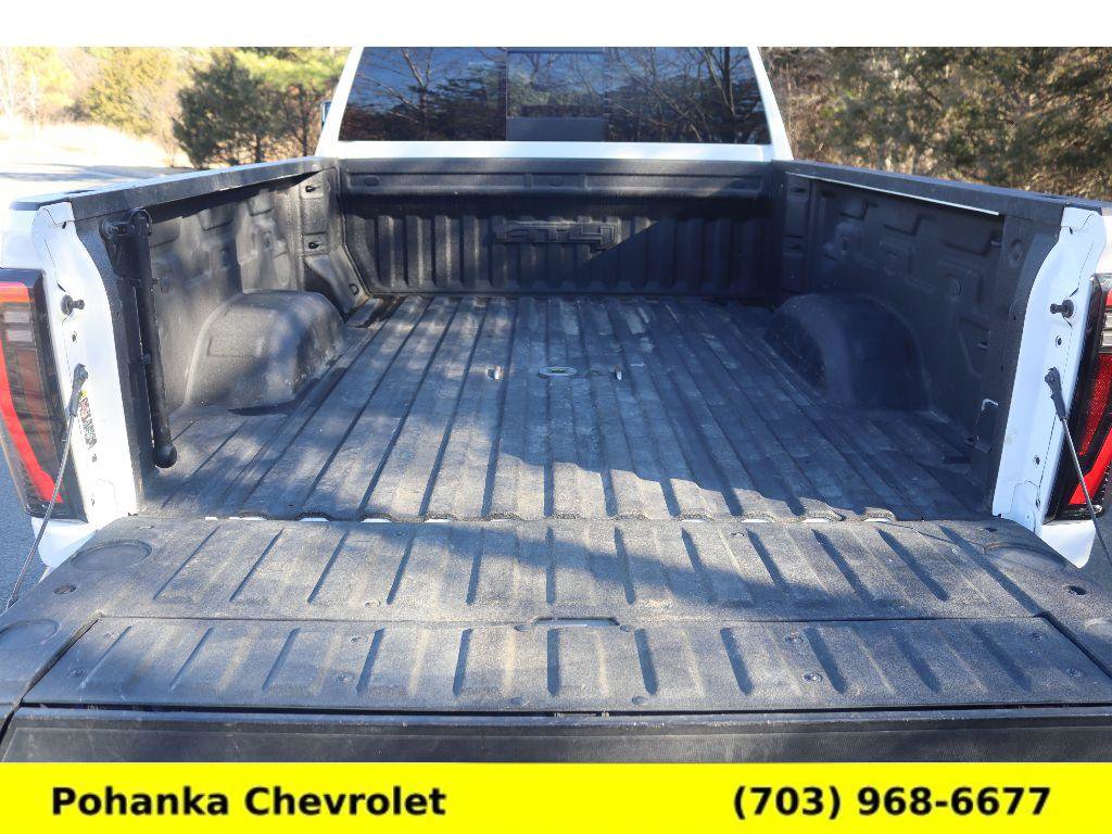 Used 2024 GMC Sierra 3500 AT4 w/ AT4 Premium Plus Package image 7