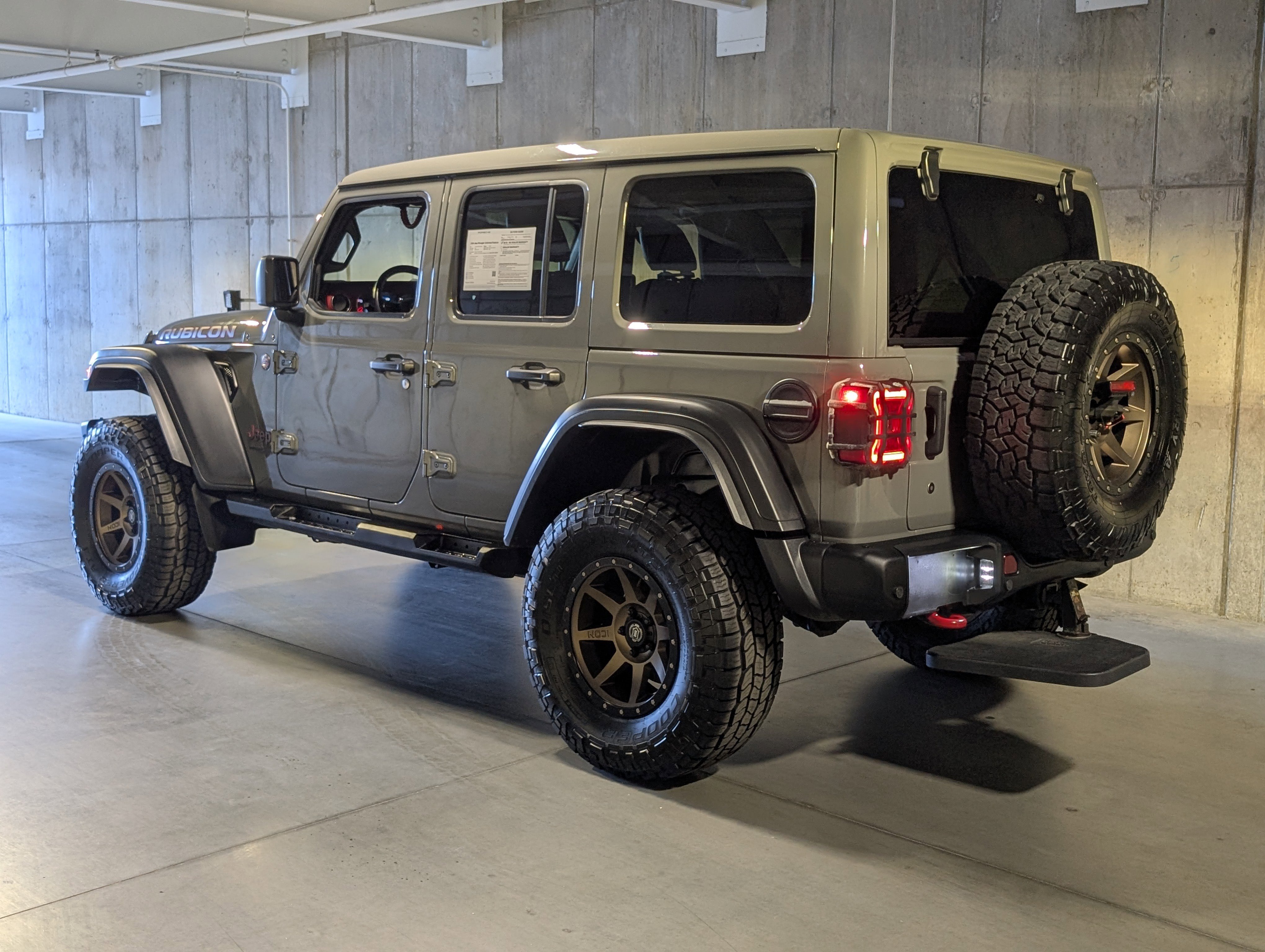 Used 2020 Jeep Wrangler Unlimited Rubicon image 3