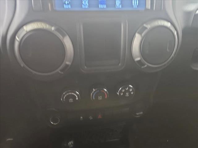 Used 2016 Jeep Wrangler Unlimited Sport w/ Trailer Tow Group image 15