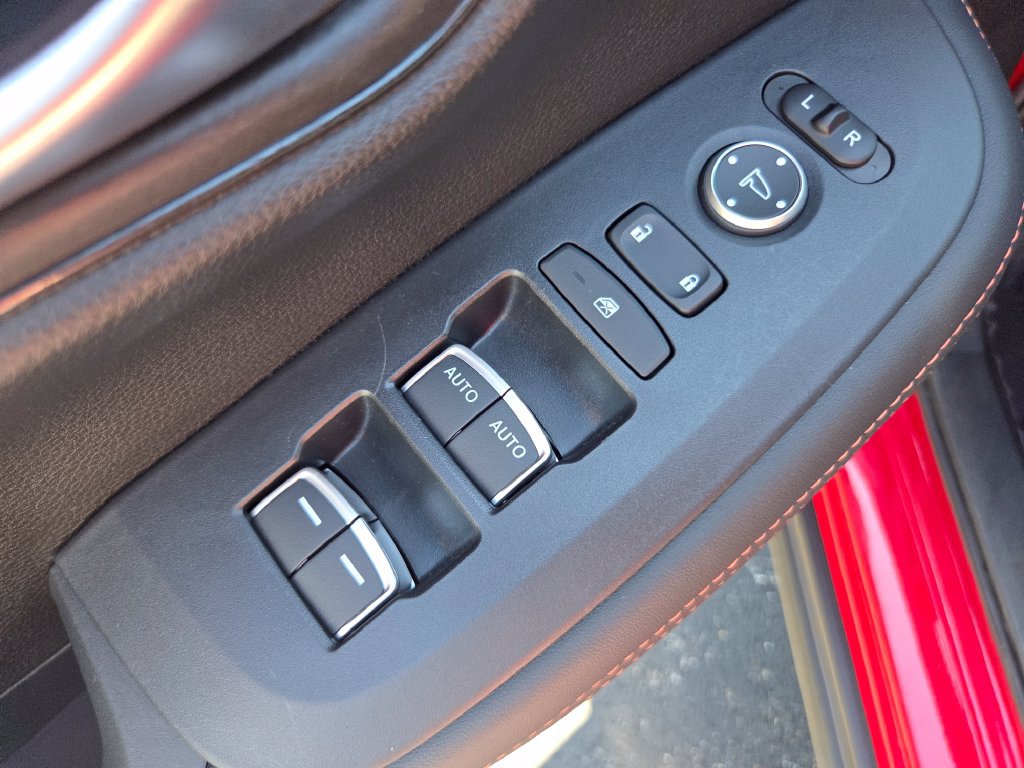 Certified 2024 Honda HR-V Sport image 32