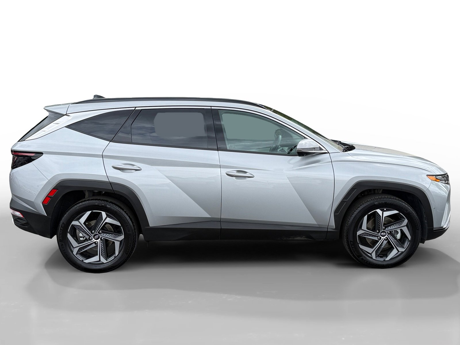 Certified 2024 Hyundai Tucson Limited AWD/4WD image 6