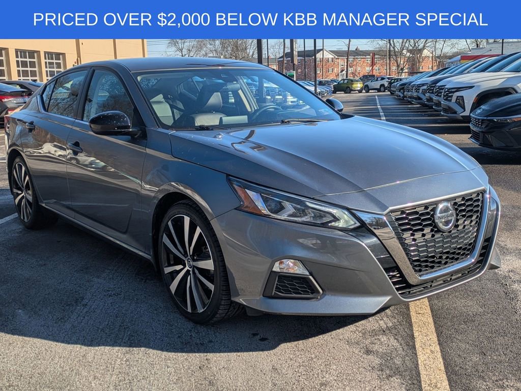Used 2022 Nissan Altima 2.5 SR image 3