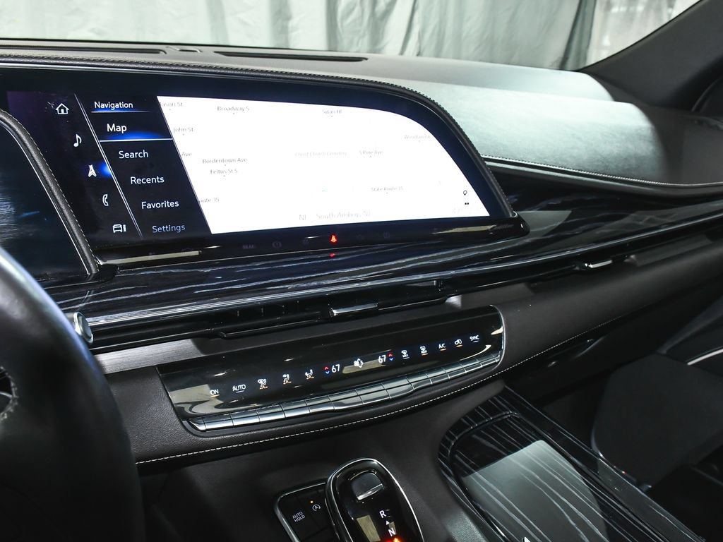 Used 2022 Cadillac Escalade ESV Sport w/ Touring Package AWD/4WD image 41