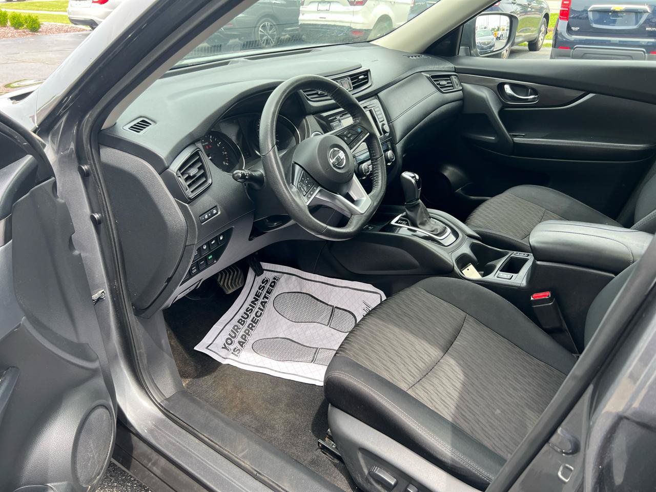 Used 2019 Nissan Rogue SL AWD/4WD image 16
