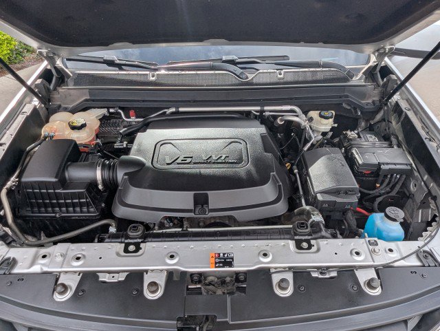 Used 2016 Chevrolet Colorado LT w/ LT Convenience Package AWD/4WD image 28