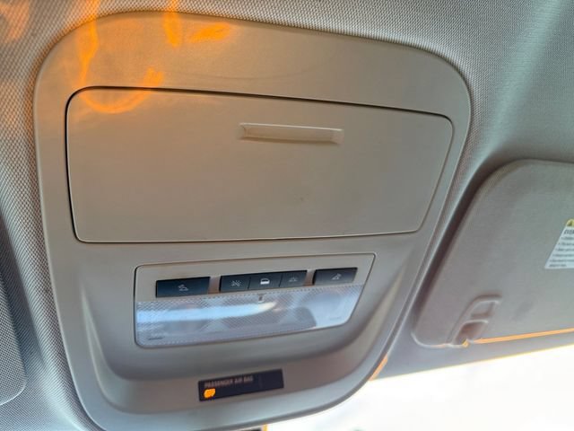 Used 2015 Chevrolet Colorado LT w/ LT Convenience Package RWD image 26