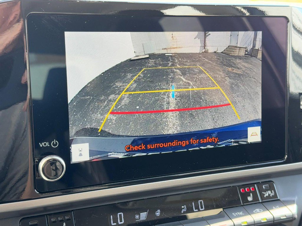 New 2026 Toyota Camry Hybrid image 16