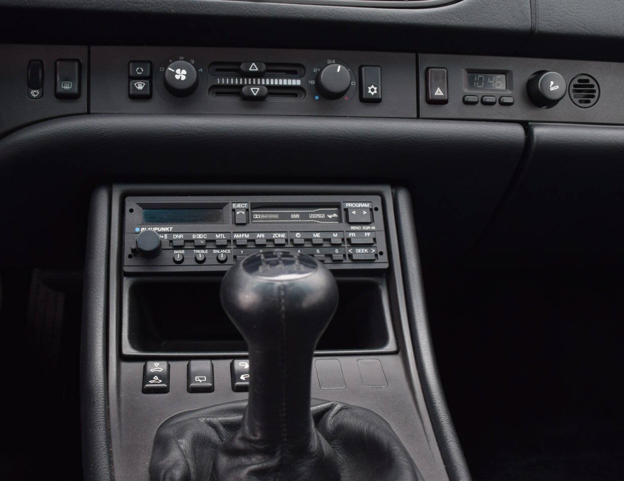 Used 1988 Porsche 944 Turbo Coupe RWD image 44