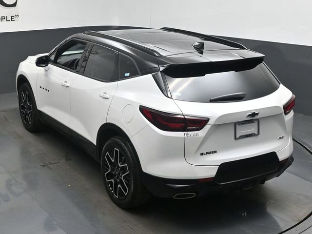 Used 2023 Chevrolet Blazer RS w/ Driver Confidence II Package image 40