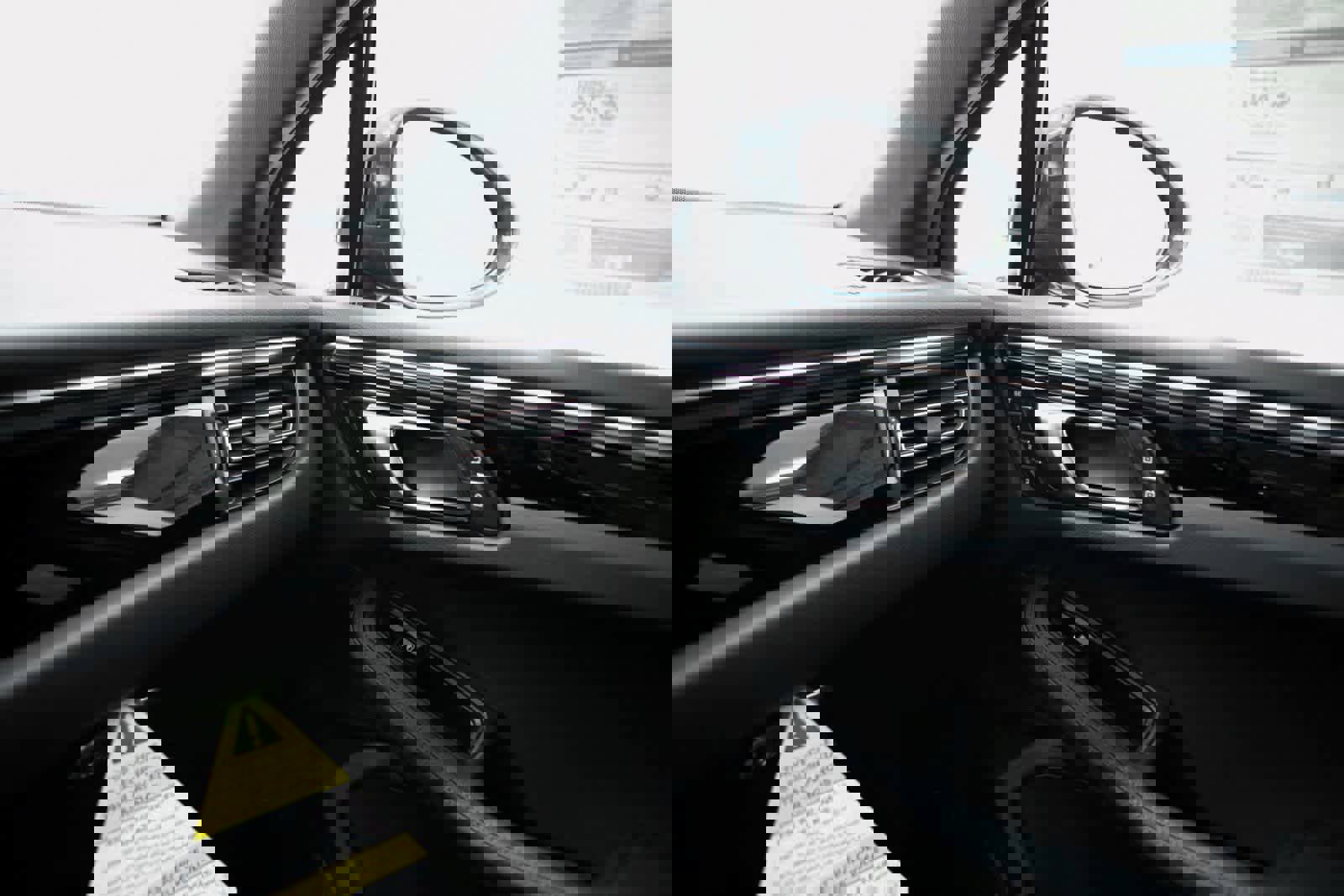 Certified 2025 Porsche Macan image 24