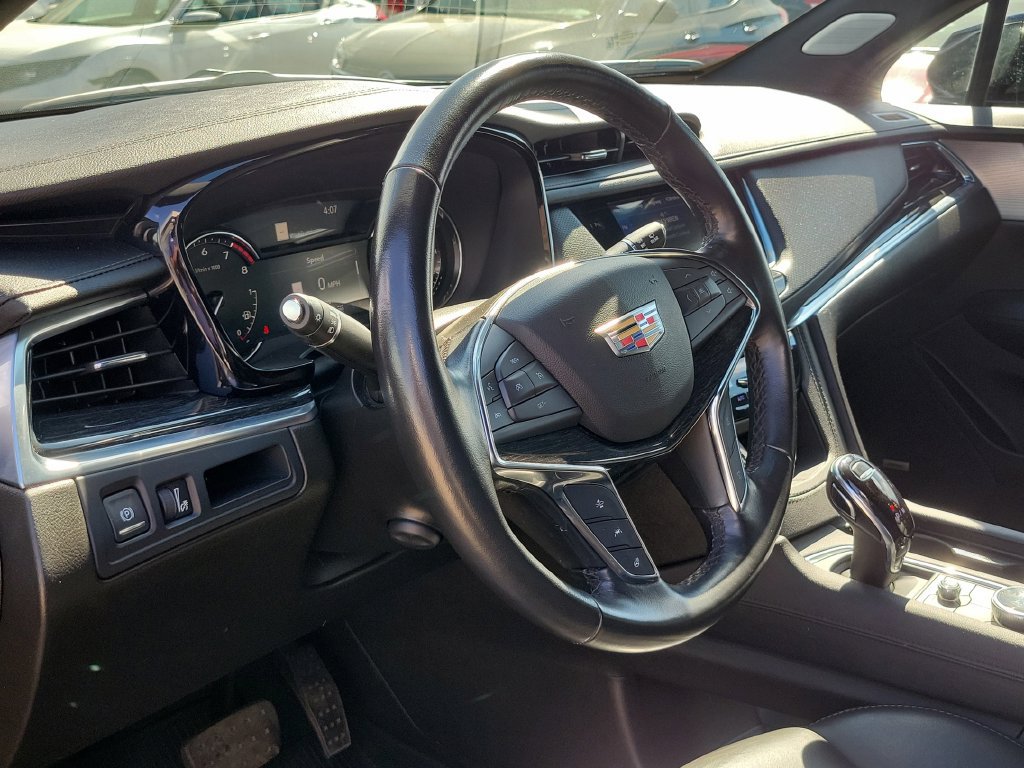 Used 2023 Cadillac XT5 Premium Luxury w/ LPO, Floor Liner Package AWD/4WD image 25