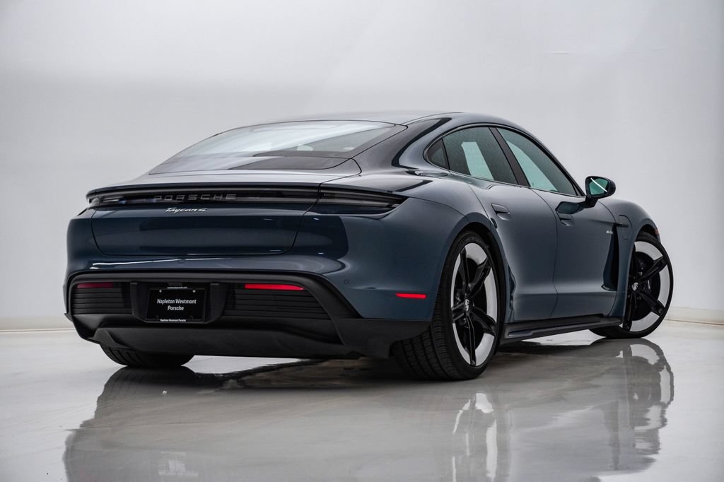 Certified 2025 Porsche Taycan AWD/4WD image 11