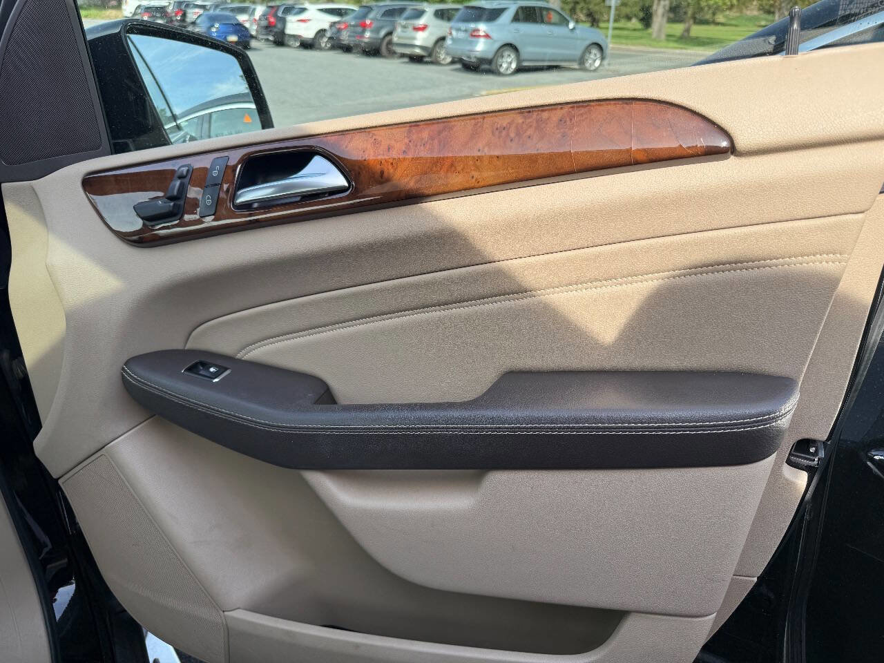 Used 2015 Mercedes-Benz ML 250 BlueTEC 4MATIC image 17