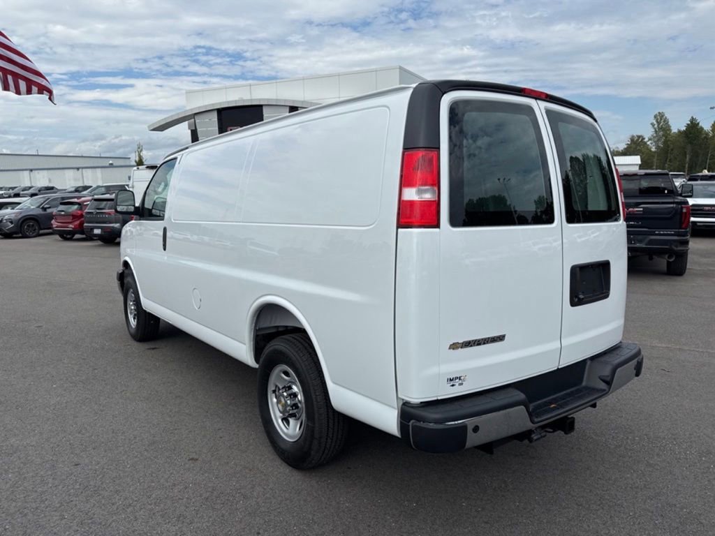 New 2025 Chevrolet Express 3500 Extended w/ Driver Convenience Package image 3