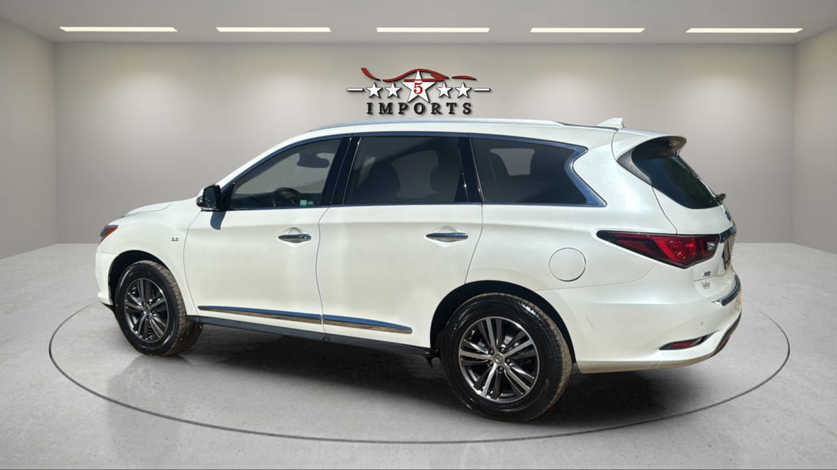 Used 2019 INFINITI QX60 Luxe w/ Essential Package AWD/4WD image 3