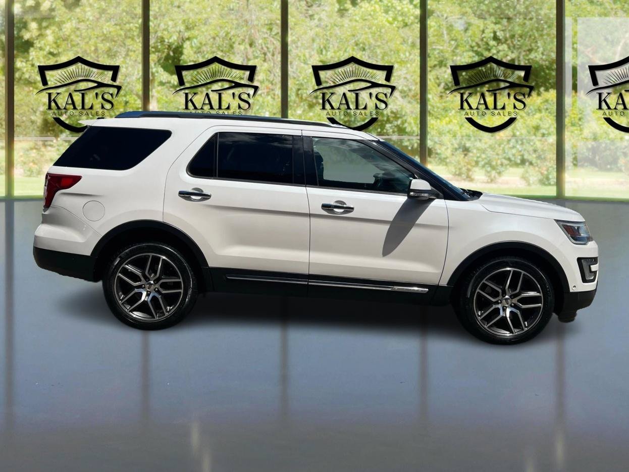 Used 2016 Ford Explorer Limited w/ Equipment Group 301A AWD/4WD image 4