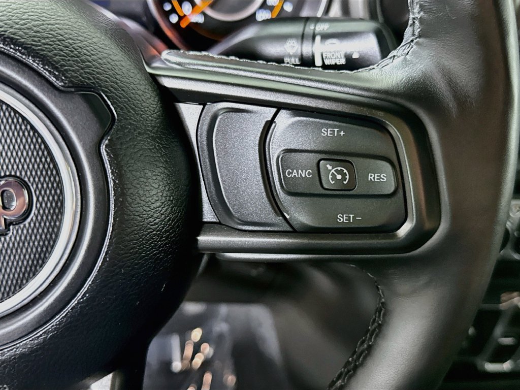 Used 2022 Jeep Gladiator Sport AWD/4WD image 22