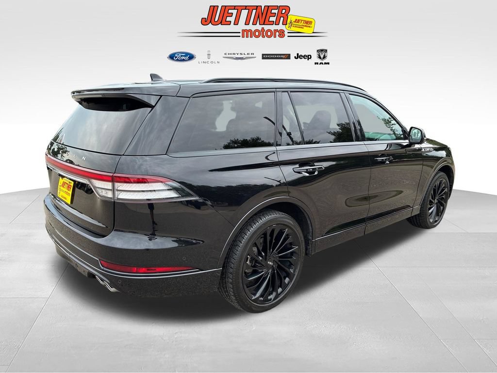 Used 2024 Lincoln Aviator Reserve w/ Jet Package AWD/4WD image 6