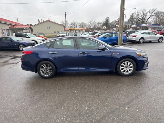 Used 2020 Kia Optima LX image 2