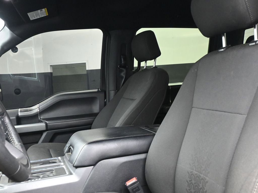 Used 2018 Ford F150 XLT w/ Equipment Group 302A Luxury image 3