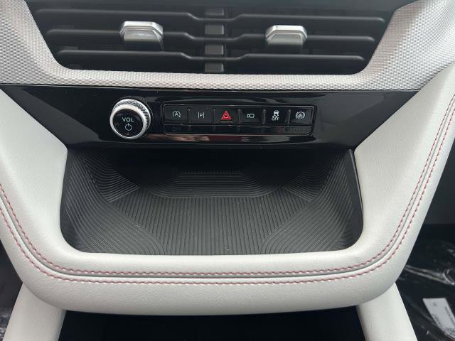 New 2025 Ford Explorer Active w/ Active Comfort Package image 24