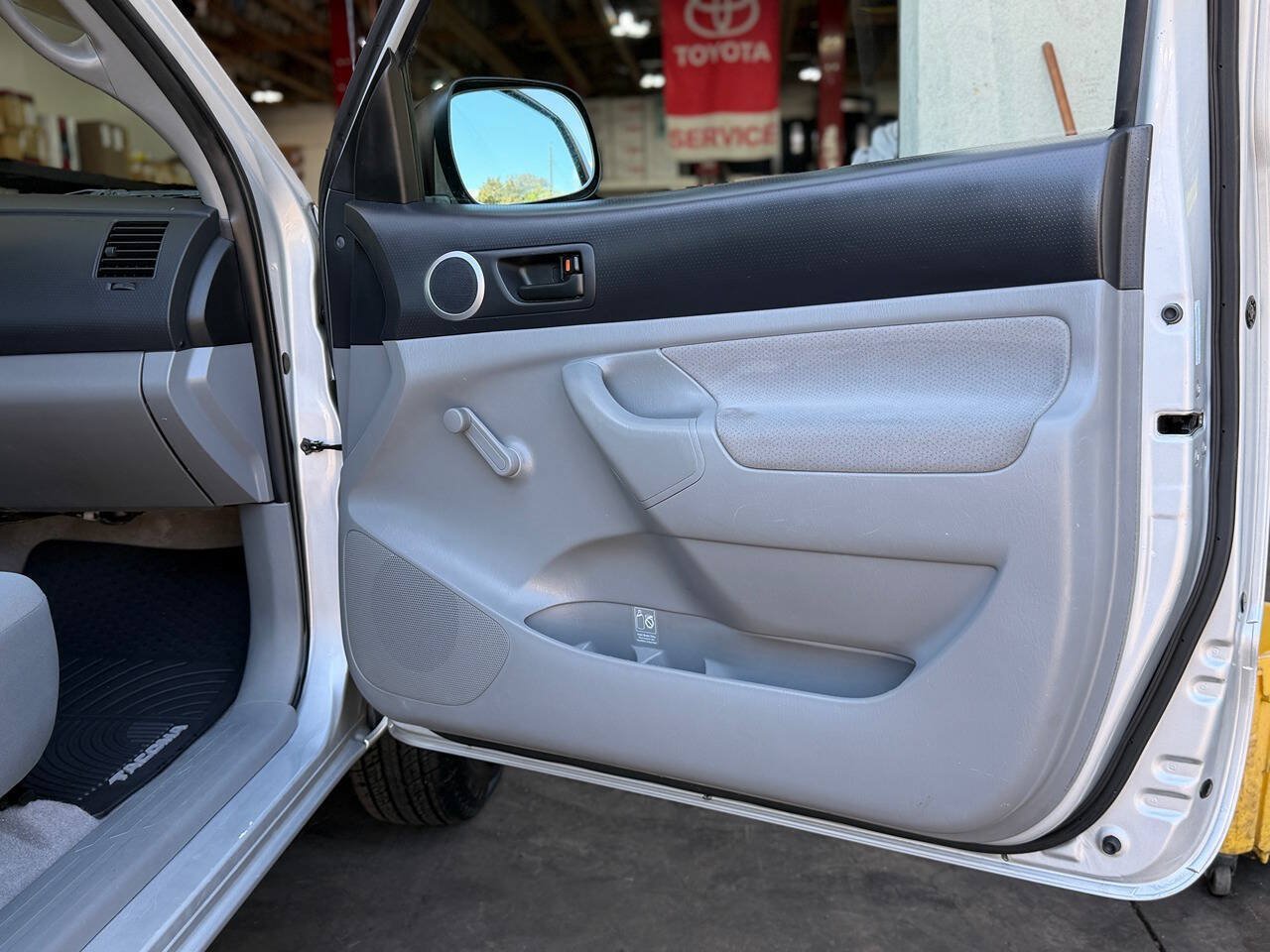 Used 2008 Toyota Tacoma 2WD Regular Cab image 35