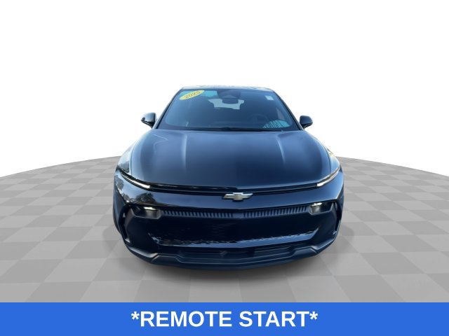 Used 2025 Chevrolet Equinox EV LT FWD image 4