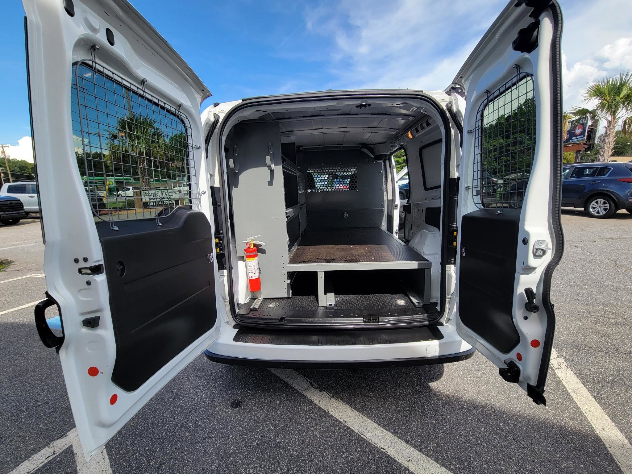 Used 2019 RAM ProMaster City Tradesman SLT FWD image 16