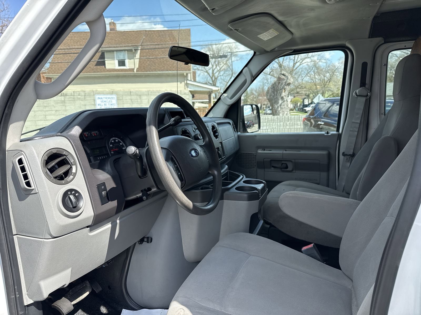 Used 2011 Ford E-250 and Econoline 250 w/ Commercial Cargo Van Pkg image 12