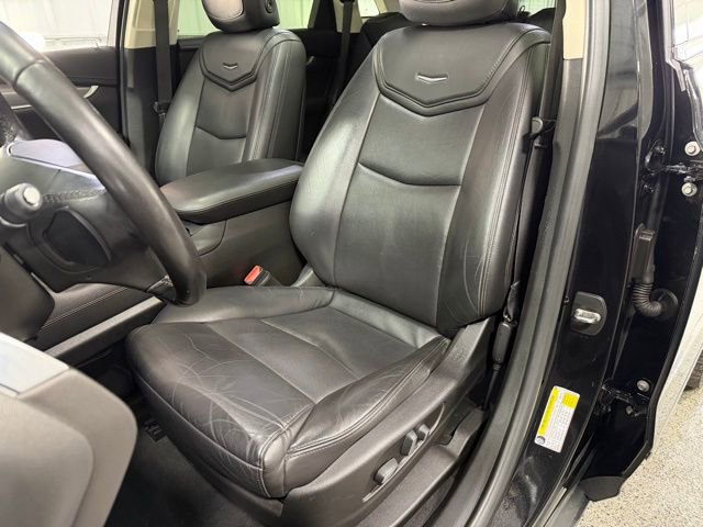 Used 2019 Cadillac XT5 Luxury w/ LPO, Black Ice Package AWD/4WD image 22