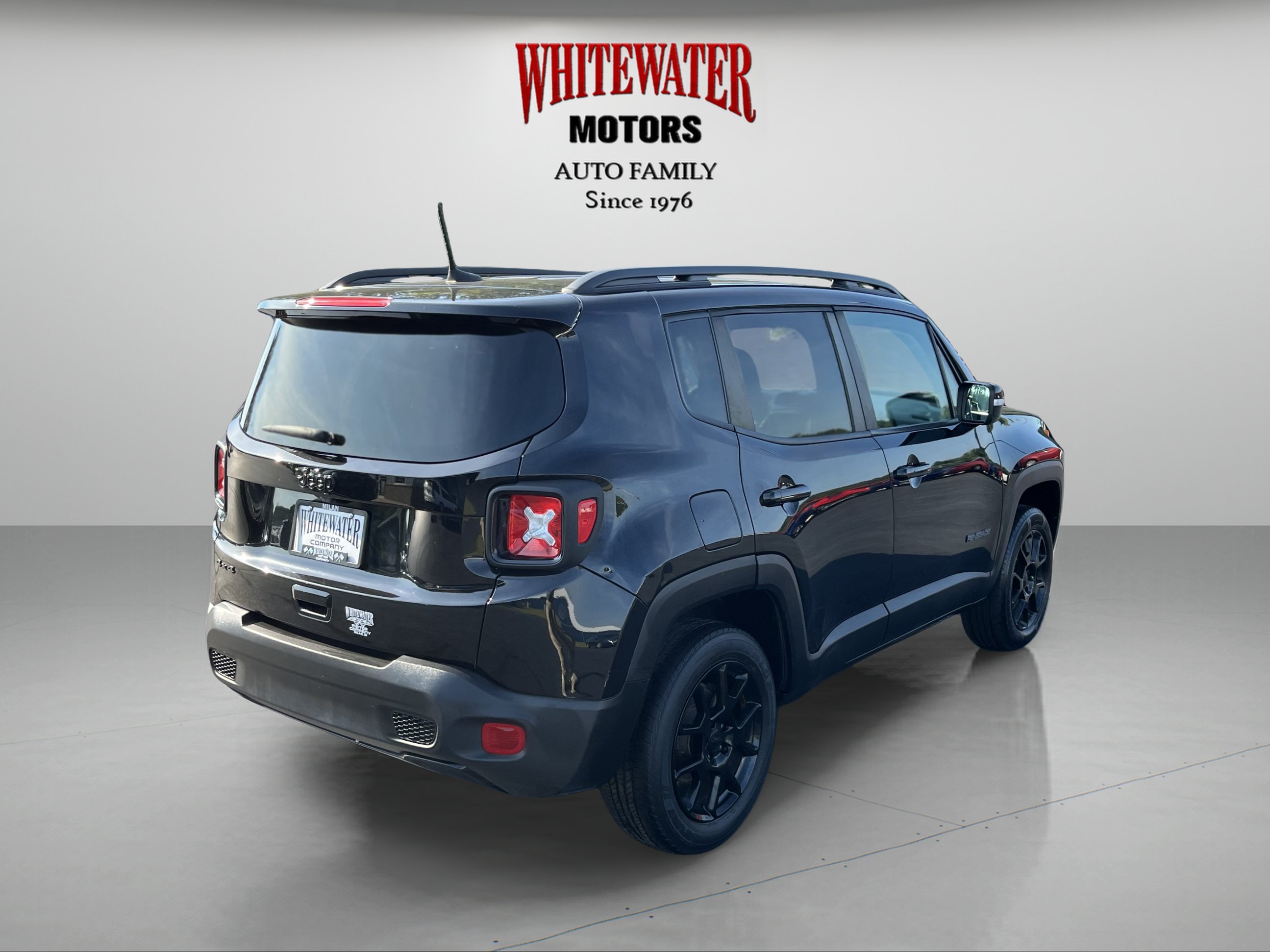 Used 2019 Jeep Renegade Altitude w/ Quick Order Package 22M AWD/4WD image 5