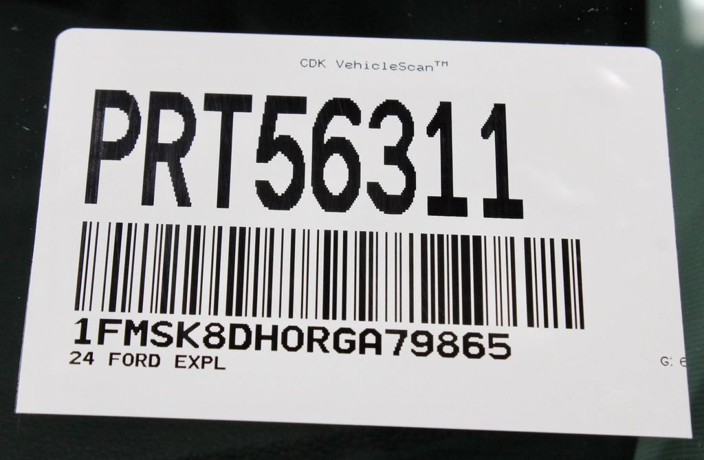 Used 2024 Ford Explorer XLT w/ Equipment Group 202A AWD/4WD image 37