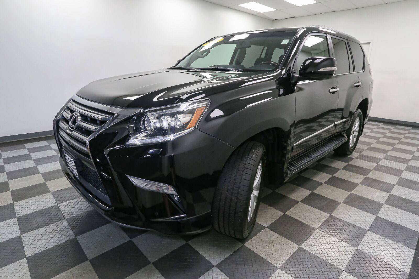 Used 2019 Lexus GX 460 Premium AWD/4WD image 4