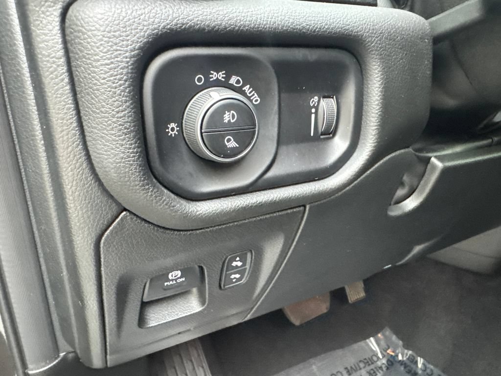 Used 2025 RAM 1500 Big Horn RWD image 57