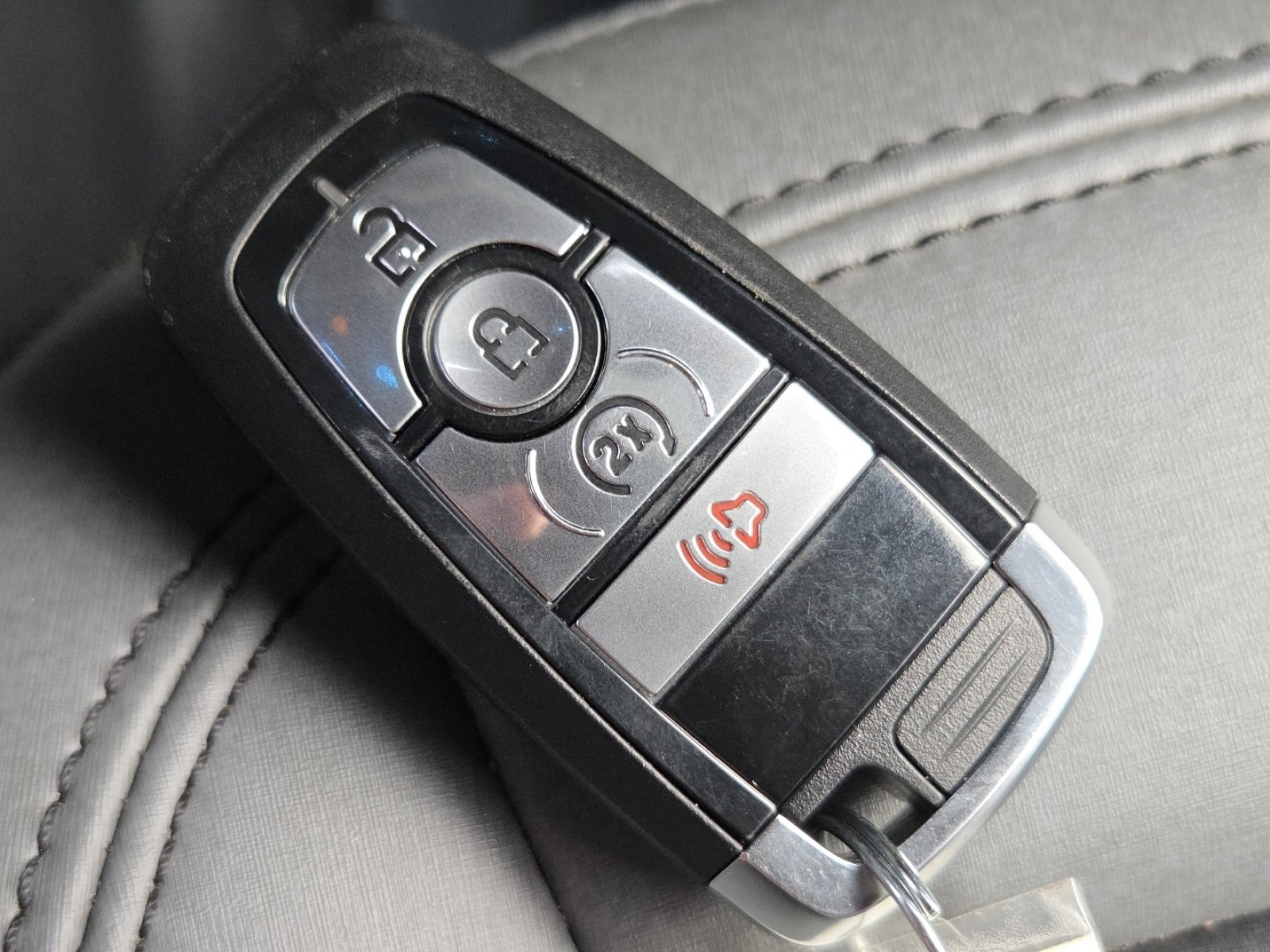 Used 2024 Ford Bronco Big Bend image 33