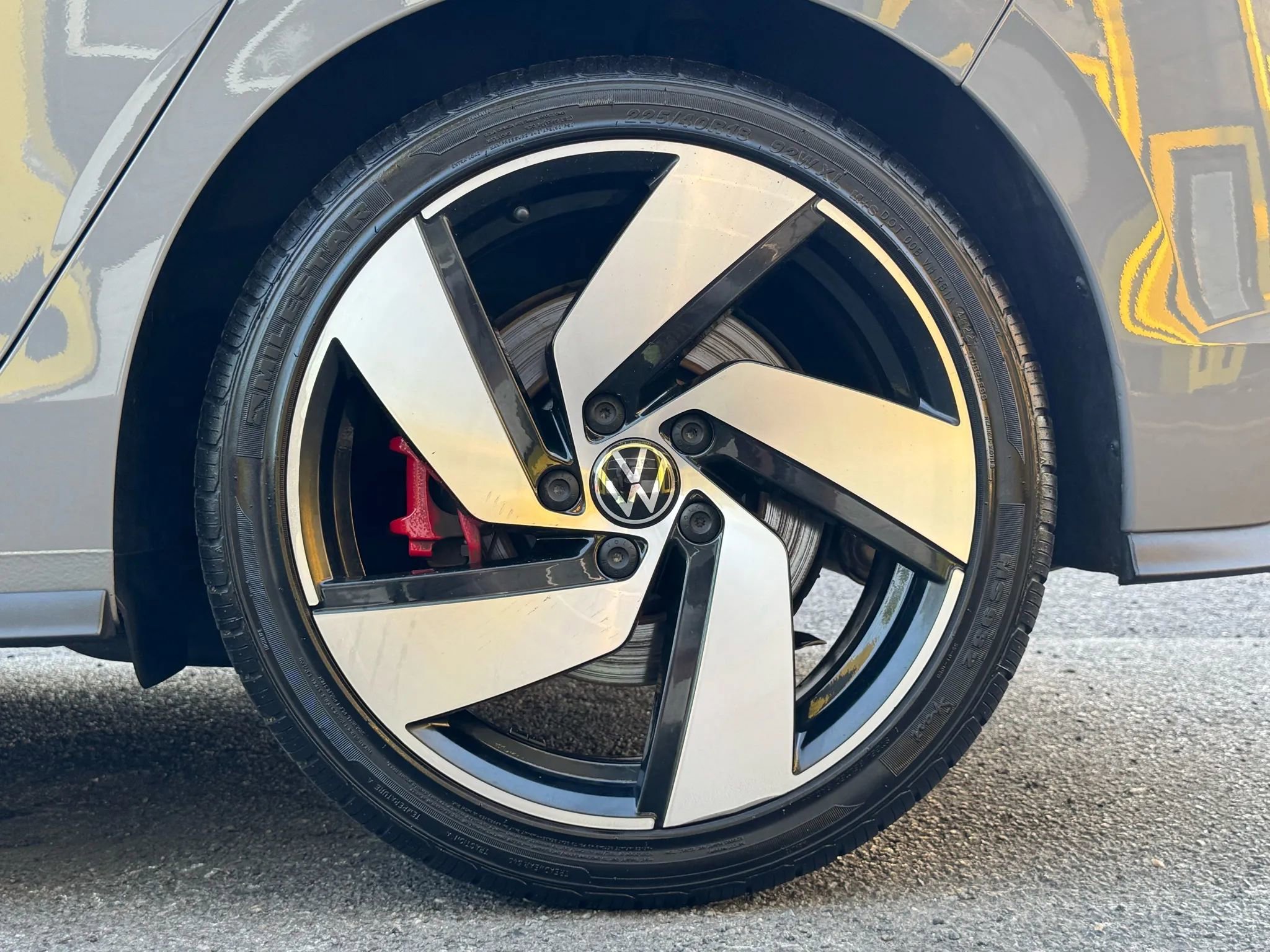 Used 2022 Volkswagen GTI SE image 29