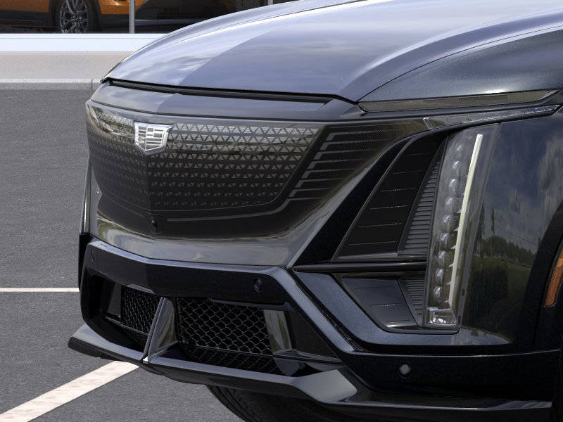 New 2027 Cadillac Lyriq V Premium w/ LPO, Floor Liner Package AWD/4WD image 13
