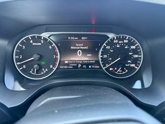 Used 2025 Nissan Rogue SV FWD image 26