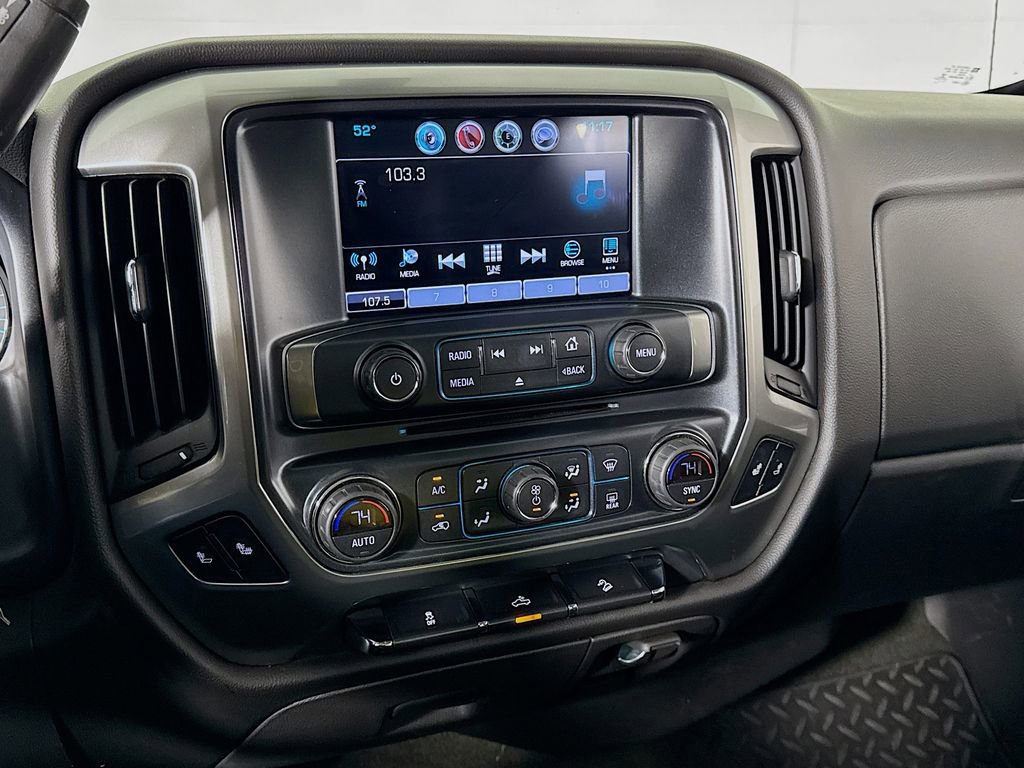 Used 2017 Chevrolet Silverado 1500 LT w/ All Star Edition AWD/4WD image 10