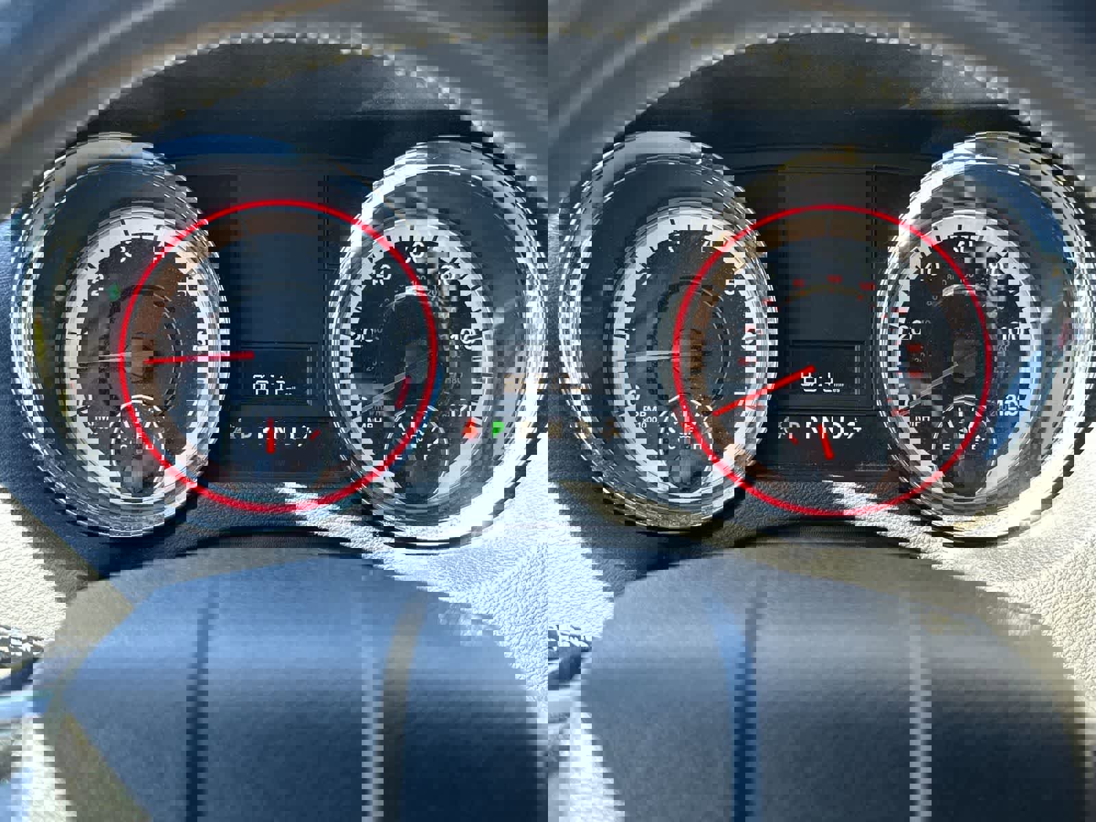 Used 2017 Dodge Grand Caravan SXT image 19