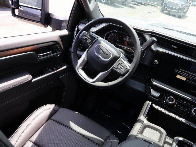 New 2025 GMC Sierra 2500 Denali w/ Technology Package image 15