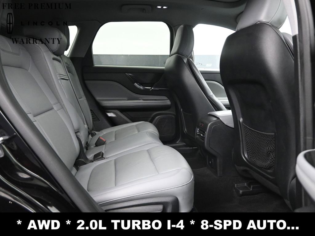 Used 2021 Lincoln Corsair AWD w/ Premium Package image 13