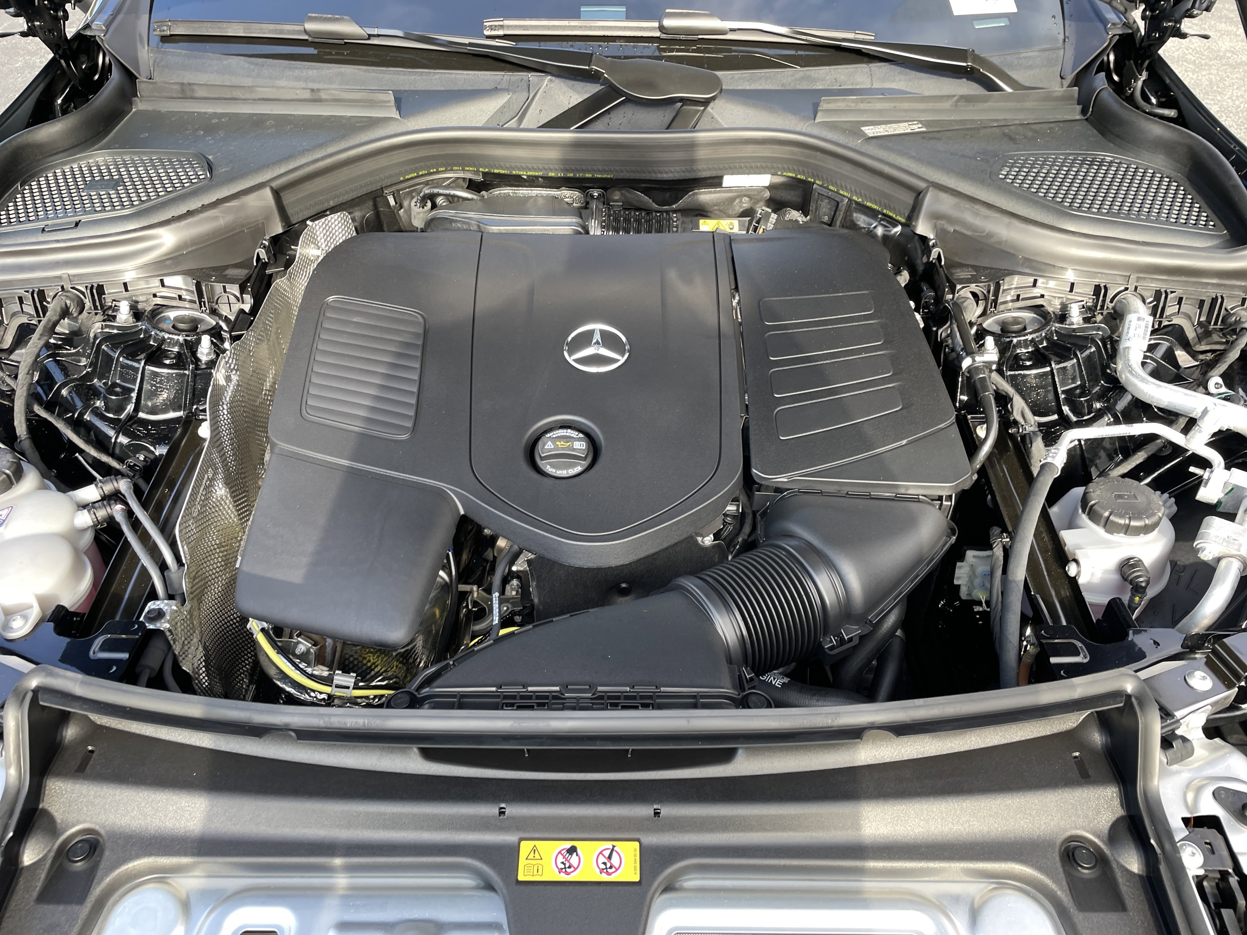 New 2026 Mercedes-Benz GLC 300 image 45