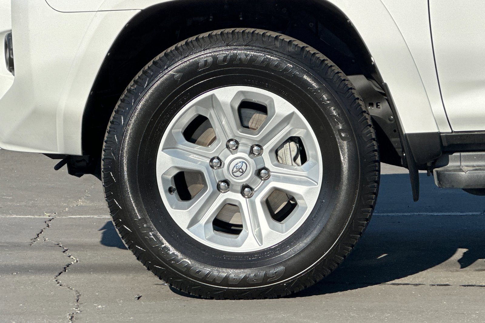 Used 2024 Toyota 4Runner SR5 Premium AWD/4WD image 27