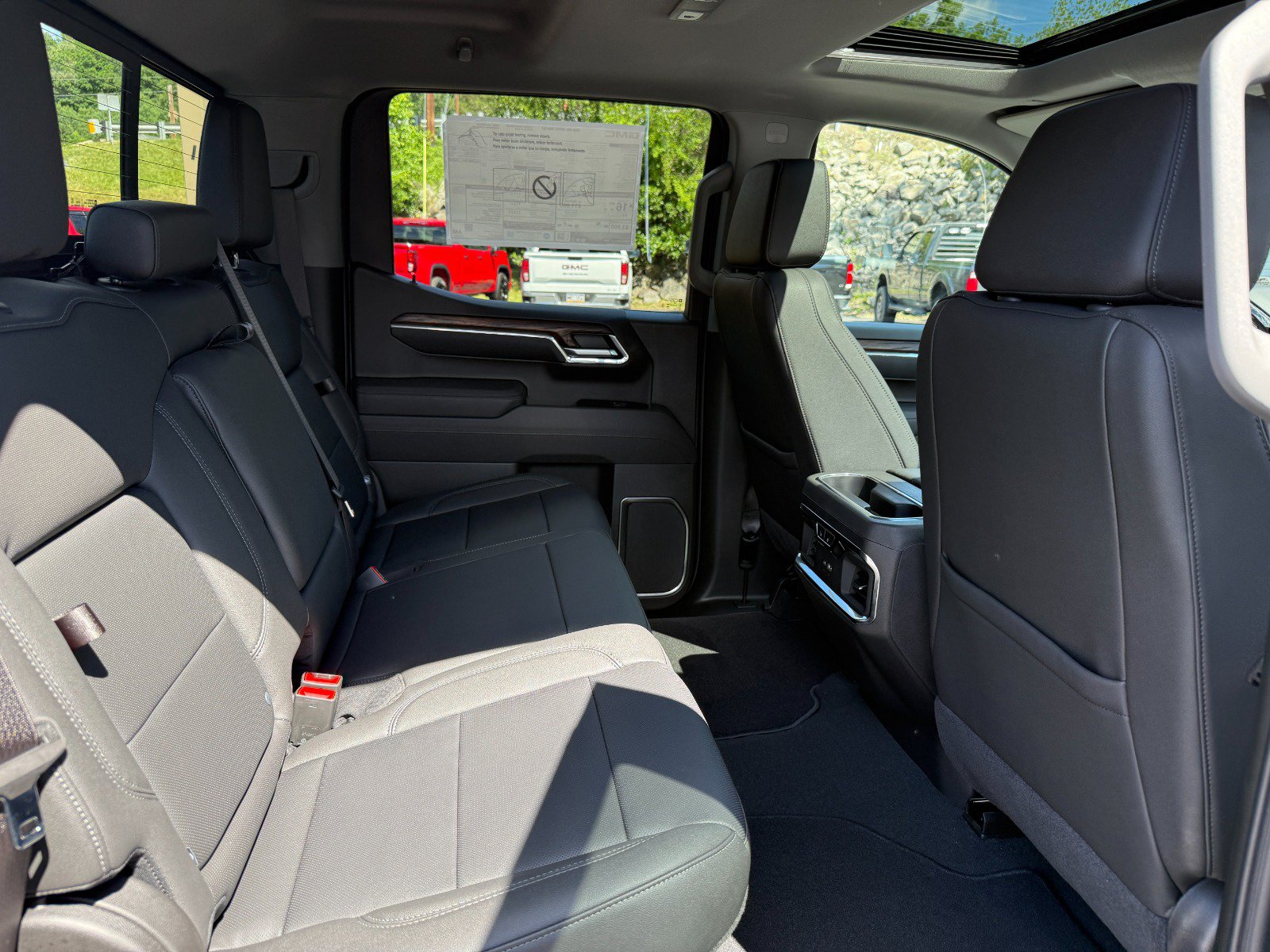 New 2026 GMC Sierra 1500 SLT w/ SLT Premium Package AWD/4WD image 20