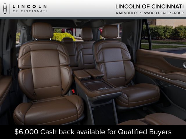 New 2026 Lincoln Navigator L Reserve AWD/4WD image 11